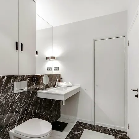 Pick A Flat's In Trocadero - Rue Louis David *