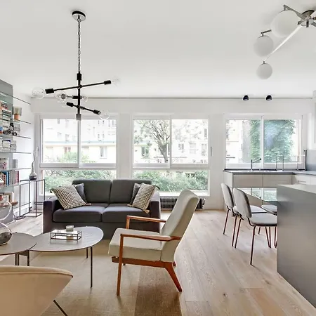 Pick A Flat's In Trocadero - Rue Louis David * Paris